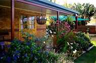 Cairns Bed And Breakfast - Accommodation Gladstone 0