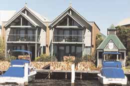 Slipway Holiday Villas - Accommodation Gladstone 0
