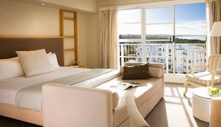 Quality Suites Deep Blue - Accommodation Gladstone 0
