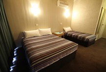 Torquay Hotel Motel - Accommodation Gladstone 2