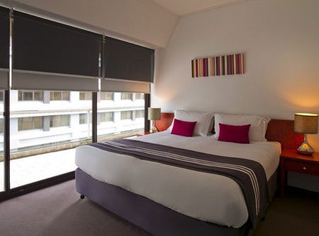 Y Hotel Hyde Park - Accommodation Gladstone 1