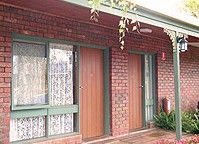 Snowgum Motel - Accommodation Gladstone 2