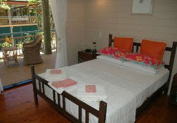 Licuala Lodge - Accommodation Gladstone 0