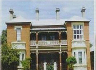 Bathurst NSW Accommodation Gladstone