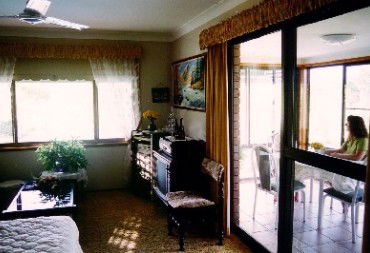 Tallowood Ridge Farmstay B - Accommodation Gladstone 2