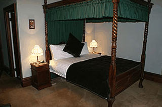 Lindisfarne TAS Accommodation Gladstone