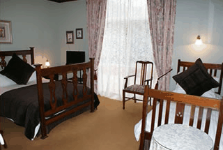 Orana House - Accommodation Gladstone 4