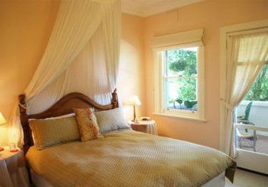 Woodford Of Leura - Accommodation Gladstone 1