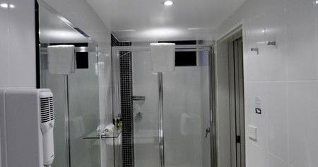 Townhouse Hotel - Accommodation Gladstone 3