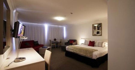 Townhouse Hotel - Accommodation Gladstone 4
