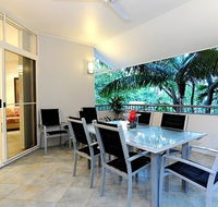 Oasis At Palm Cove - Accommodation Gladstone