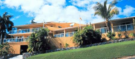 Sunlit Waters Studio Apartments - Accommodation Gladstone