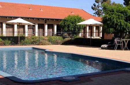 Banksia Motel - Accommodation Gladstone 1