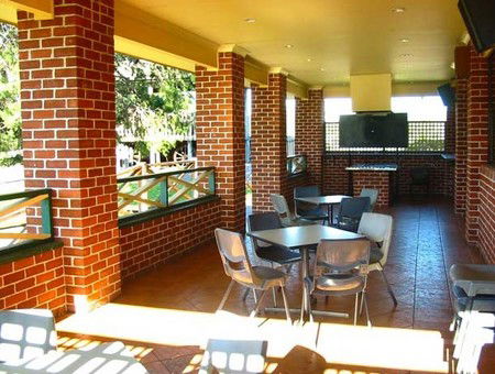 Cobargo Hotel Motel - Accommodation Gladstone 0