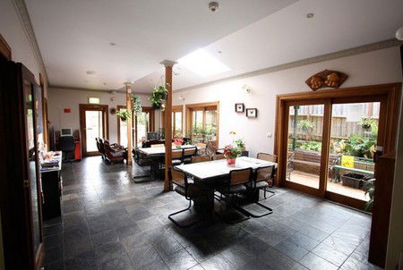 Alishan International Guesthouse - Accommodation Gladstone 5