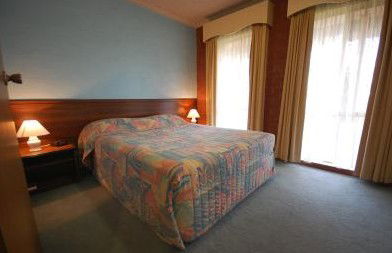 Junction Motor Inn - Accommodation Gladstone 5
