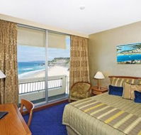 Quality Hotel Noahs on the Beach - Accommodation Gladstone