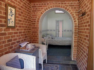 Araluen Old Courthouse - Accommodation Gladstone 2