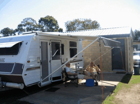 Glenlodge Caravan Village - Accommodation Gladstone