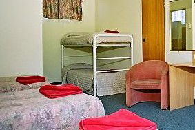 Red Chief Motel - Accommodation Gladstone 3