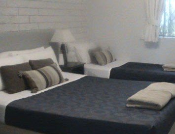 Kerry Court - Accommodation Gladstone 2