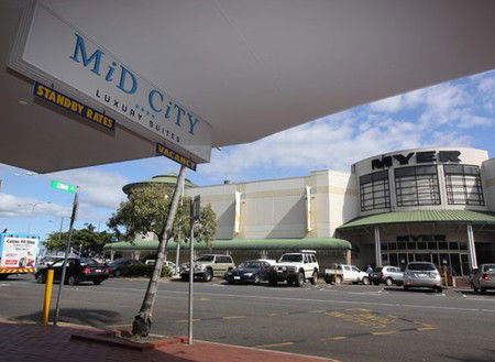 Mid City Luxury Suites - Accommodation Gladstone 0