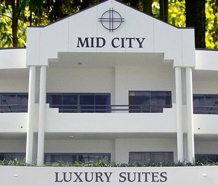 Mid City Luxury Suites - Accommodation Gladstone 4