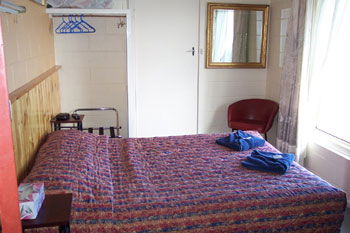 Meningies Waterfront Motel - Accommodation Gladstone 1