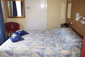 Meningies Waterfront Motel - Accommodation Gladstone 2