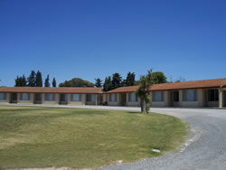 Stansbury Holiday Motel - Accommodation Gladstone 1