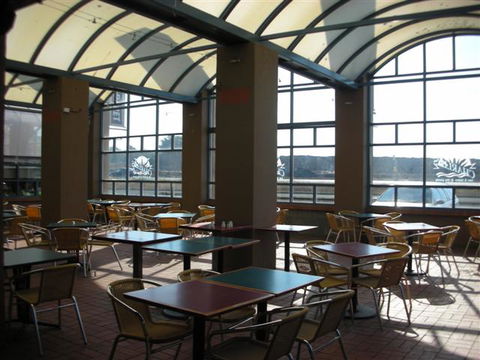 Waurn Ponds Hotel - Accommodation Gladstone 1