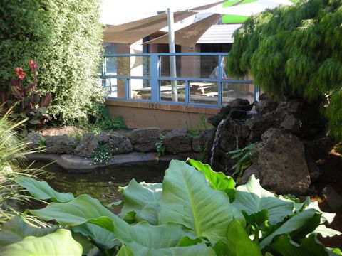 Waurn Ponds Hotel - Accommodation Gladstone 2