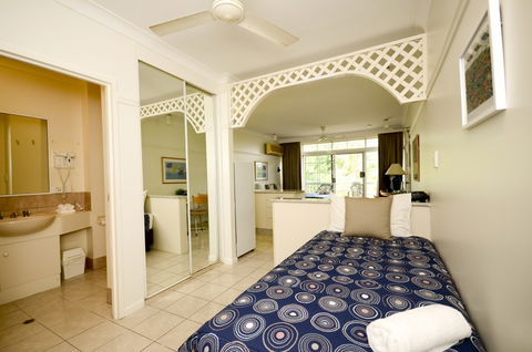 Reef Palms - Accommodation Gladstone 3
