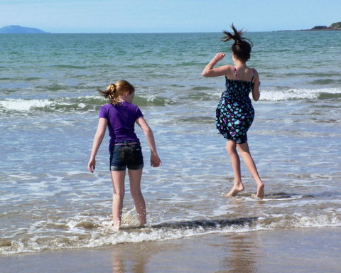 SeaEagles Beach Resort - Accommodation Gladstone 4