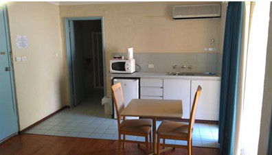 African Reef Beach Resort - Accommodation Gladstone 4