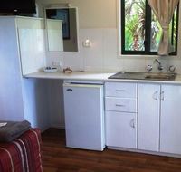 Kimberleyland Holiday Park - Accommodation Gladstone