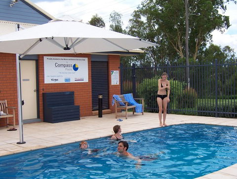 Albert Motel - Accommodation Gladstone 0