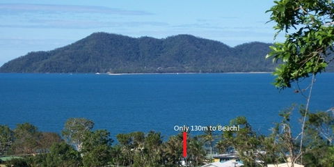 Montage Beach Apartments - Accommodation Gladstone 2