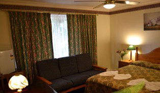 Alexander Heights WA Accommodation Gladstone