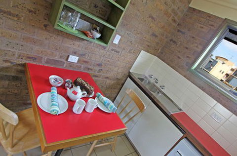 Great Ocean Road Beachfront Motel - Accommodation Gladstone 2