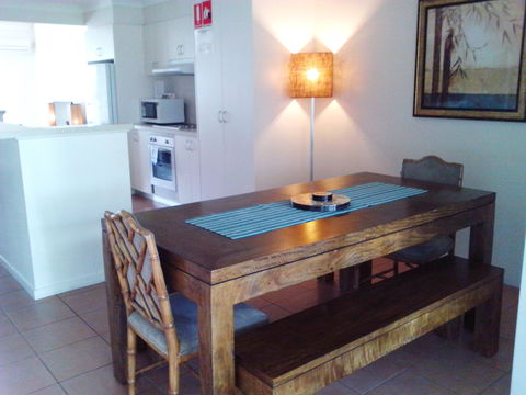Outrigger Bay Apartments - Accommodation Gladstone 10