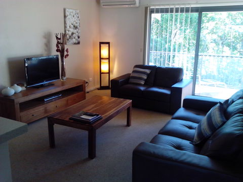 Outrigger Bay Apartments - Accommodation Gladstone 15