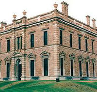 Martindale Hall - Accommodation Gladstone