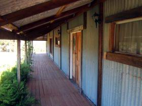 Lyrup SA Accommodation Gladstone