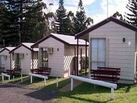 Victor Harbor Beachfront Holiday Park - Accommodation Gladstone 0