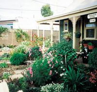 Schoolhouse Cottage - Accommodation Gladstone