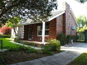 Joslin SA Accommodation Gladstone