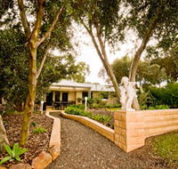 Correa Corner Bed  Breakfast - Accommodation Gladstone