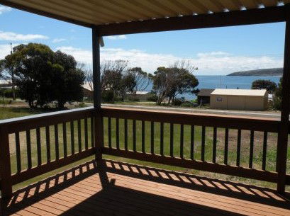 Kiandra Beach House - Accommodation Gladstone 1