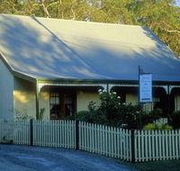 Country Pleasures Bed and Breakfast - Accommodation Gladstone